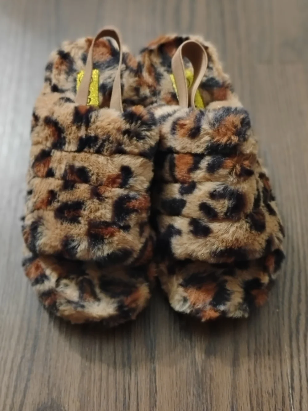 Leopard Print Faux Fur Slip-On Shoes - Brown